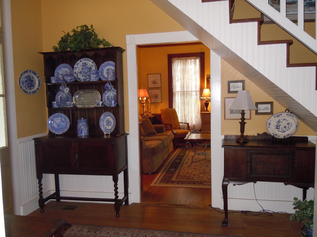 Carriage House Fredericksburg Exterior foto